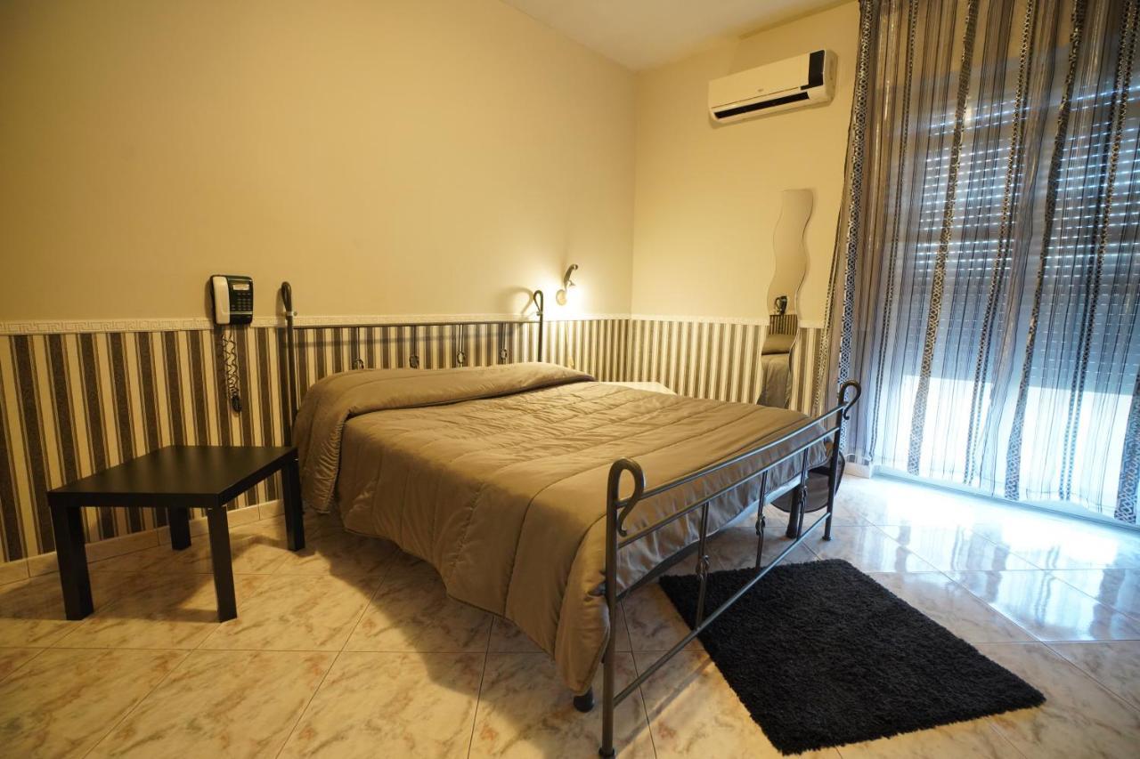 Hotel Stefany ลาโกปาเตรีย ภายนอก รูปภาพ